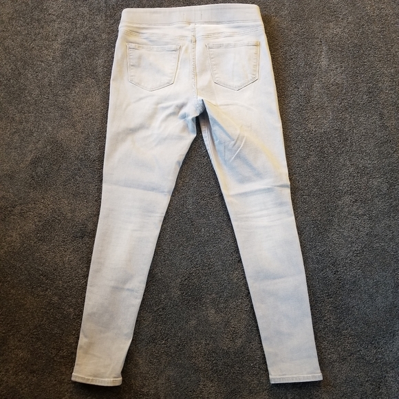 Old Navy Rockstar Mid Rise Gray Pull On Skinny Jeans - Picture 4 of 9